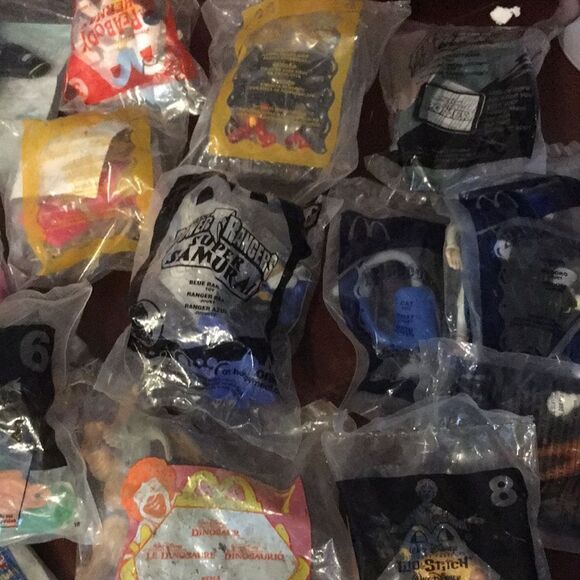 35 Vintage Happy Meal Toys - Picture 5 of 17